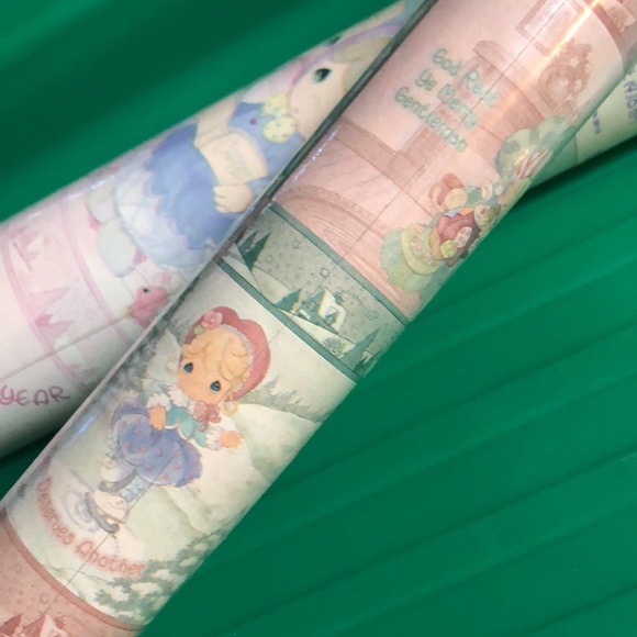 VTG 2000-2001 Precious Moments Wrapping Paper - Picture 6 of 6